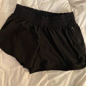 Lululemon black shorts